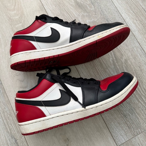 Air Jordan 1 Low Bred Toe\' Men\'s size 10.5 main image 9